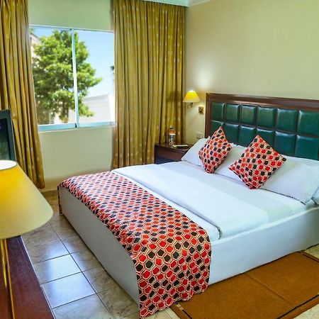 Transcorp Hotels Calabar Buitenkant foto